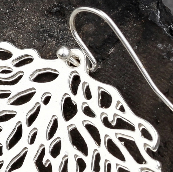 B2G1 Tree Of Life Pendant Dangle Earrings - Picture 3 of 10